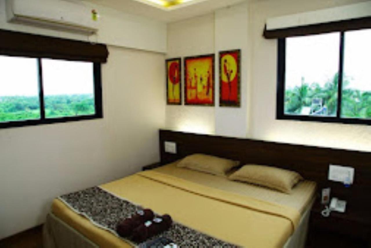 Hotel Maratha Residency,Ratnagiri Exterior photo
